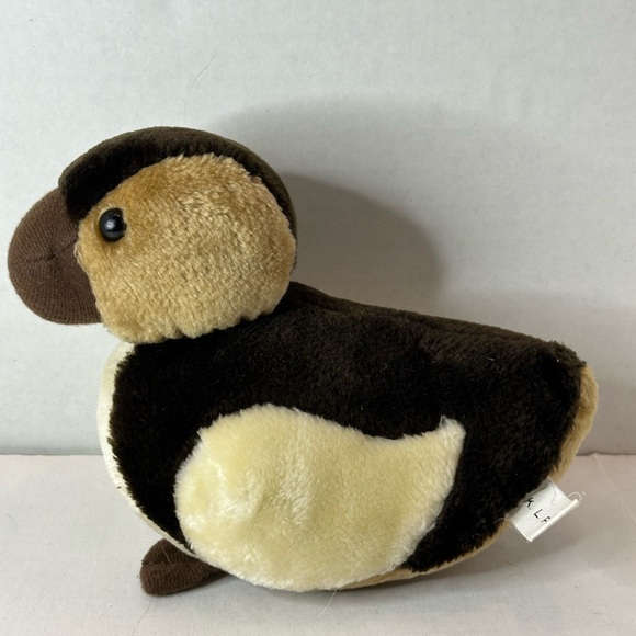 Vintage Puffin Bird Stuffed Animal KLP Realistic Bird Plush - Picture 2 of 6